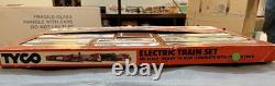 Tyco 1975 Vintage Electric Train Set HO Scale Ready To Run Complete Open Box