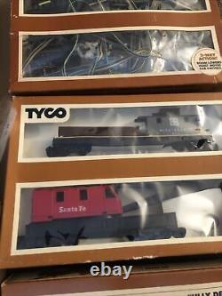 Tyco ho scale electric rain set ready to run With Electric Power Pack Lot Read