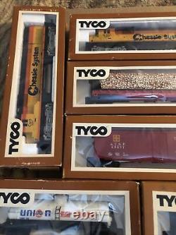 Tyco ho scale electric rain set ready to run With Electric Power Pack Lot Read