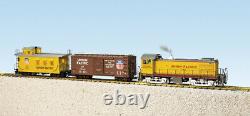 USA Trains G Scale R72400 Union Pacific S4 Diesel Freight Set READY TO RUN SET