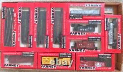 Varney Ready-to-Run HO Train set No. 2807 Golden Eagle
