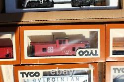 Vintage Tyco Electric Train Ready-to-Run set c. 1974-75 New in Box Tested