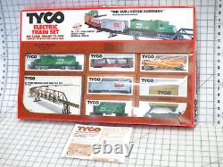 Vintage Tyco Electric Train Set 7311 HO Scale Burlington with Bridge Ready To Run