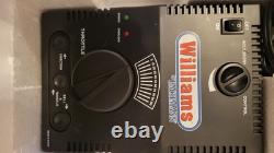 WILLIAMS BY BACHMANN SANTA FE FLYER ELECTRIC TRAIN SET O Gauge 148 Scale