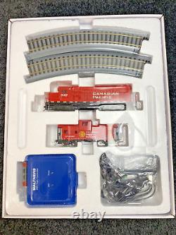 Walthers Trainline HO Train Scale Wiflyer Express Starter Set Ready To Run