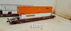 Walthers double stack 53 well cars with cocontainers 3 car set BNSF #211617