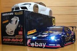 1 D-MAX Carrosserie Masashi Yokoi S15 avec LED et ensemble complet 2 Dripache Supra RTR blanc