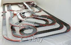 91' Mega 54 X 111 Afx Tomy Raceway Géant Piste Slot Car Set 100% Prêt À L'emploi