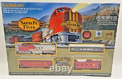 Bachmann Santa Fe Flyer EZ Rack HO Scale Railroad Nouveau & Scellé Prêt-à-Jouer