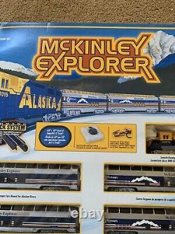 ENSEMBLE DE TRAIN BACHMAN McKINLEY EXPLORER COMPLET ET PRÊT À ROULER AVEC VOIE EZ EN EXCELLENT ÉTAT