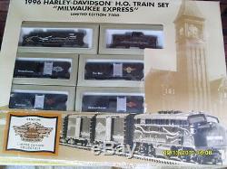 Ensemble Complet De Trains Ho Prêt À Fonctionner1996 Harley-davidsonmilwaukee Express