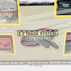 Ensemble de train électrique BACHMANN SANTA FE FLYER EZ TRACK à l'échelle HO, neuf dans sa boîte.