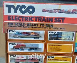 Ensemble de train électrique Tyco HO Scale prêt à rouler Diesel Freight Santa Fe Vintage