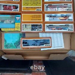 Ensemble de train électrique Tyco HO Scale prêt à rouler Diesel Freight Santa Fe Vintage