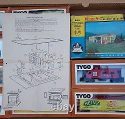 Ensemble de train électrique Tyco HO Scale prêt à rouler Diesel Freight Santa Fe Vintage