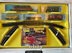 Ensemble de train prêt à l'emploi Vintage ATLAS N GAUGE #23-564 avec locomotive Milwaukee