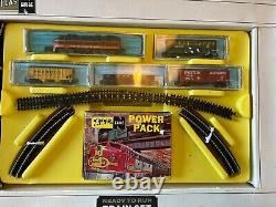 Ensemble de train prêt à l'emploi Vintage ATLAS N GAUGE #23-564 avec locomotive Milwaukee