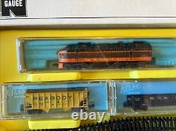 Ensemble de train prêt à l'emploi Vintage ATLAS N GAUGE #23-564 avec locomotive Milwaukee