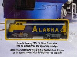 Ensemble de train prêt à rouler Bachmann N Scale #24010 MCKINLEY EXPLORER ALASKA NEUF
