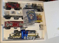Ensemble de train prêt à rouler Lionel NASCAR O-Gauge 711004 tout neuf dans la boîteL@@K