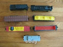 Lionel Trains Complete Ready To Run Union Pacific Train Set #11736 Ex