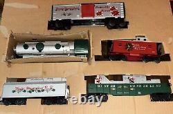Lionel Winter Wonderland Railroad Train Set prêt à fonctionner avec de la fumée qui s'échappe! 6-31941