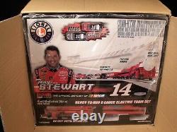 Nouveau dans sa boîte scellée 2012 Lionel T1428 Tony Stewart Nascar Rtr Train Set O Gauge