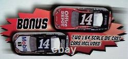 Nouveau dans sa boîte scellée 2012 Lionel T1428 Tony Stewart Nascar Rtr Train Set O Gauge