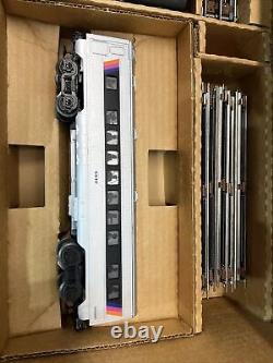 RARE Lionel O Gauge NJ Transit NW2 Prêt à l'exécution Jeu de passagers 6-11828 New Jersey