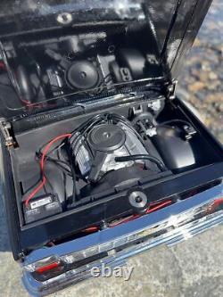 RC4WD Trail Finder 2 LWB RTR avec ensemble de carrosserie rigide Chevrolet K10 Scottsdale noir