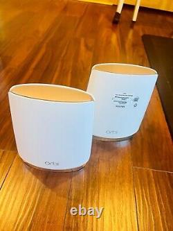 Système Wi-Fi maillé Tri-Bande NETGEAR Orbi RBK752 (Ensemble de 2 1 Routeur & 1 Satellite)