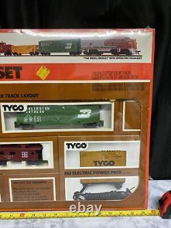 Tyco Electric Train Set Ho Scalediesel Freightready To Run #7302 New In Box